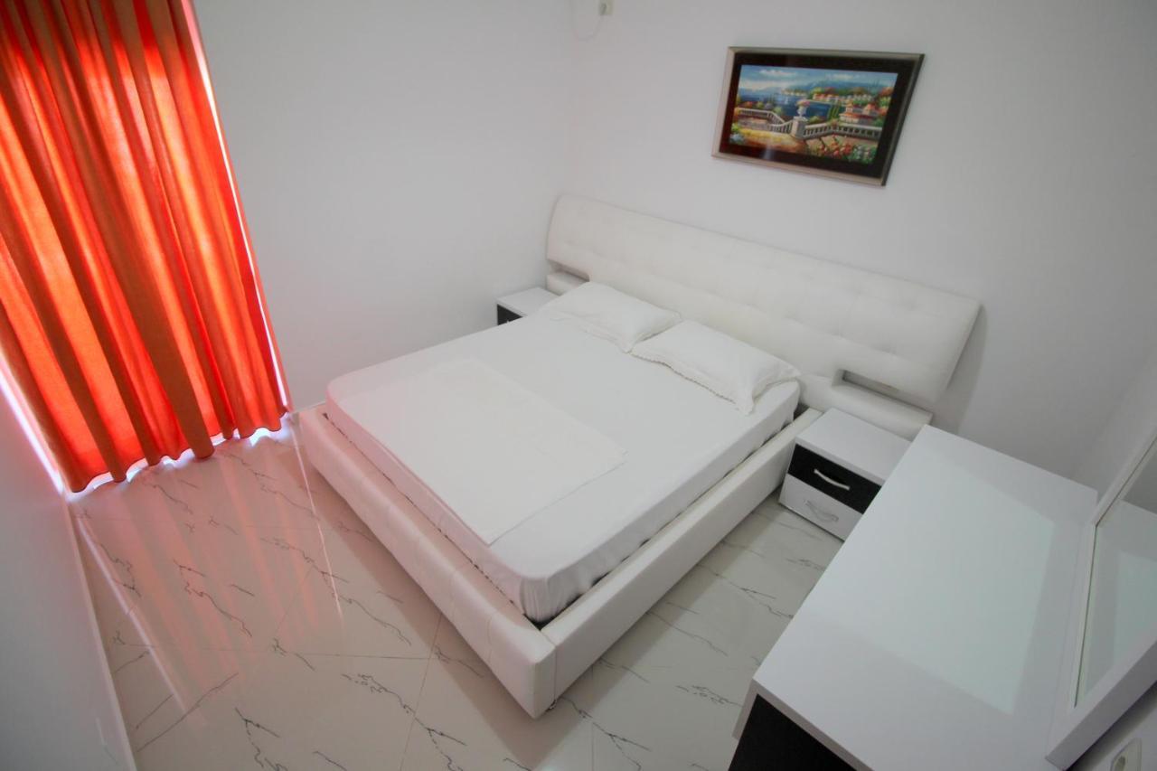Klajdi Apartaments Saranda Kültér fotó