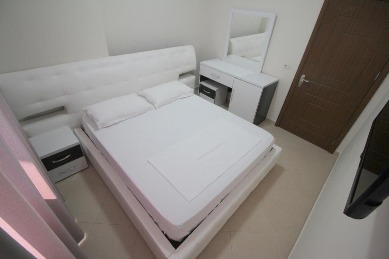 Klajdi Apartaments Saranda Kültér fotó